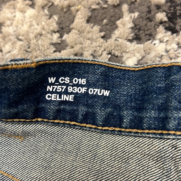 CELINE WESLEY SHORTS IN UNION WASH DENIM
VINTAGE UNION WASH - Picture 4 of 11